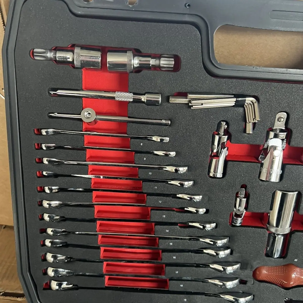 High Quality 150pcs Wood Metal Masonry Cement and Screwdriver Combo Kit Drill Bit Set Drilling and Driving Accessories Kit