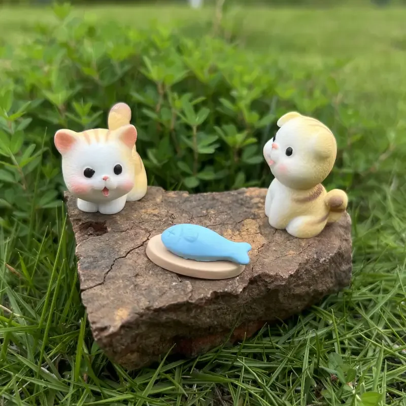 4pcs/set Miniatures of Resin Two Cats and Their Fish Display Figures for DIY Craft Micro Landscape Home Decoration Supplies