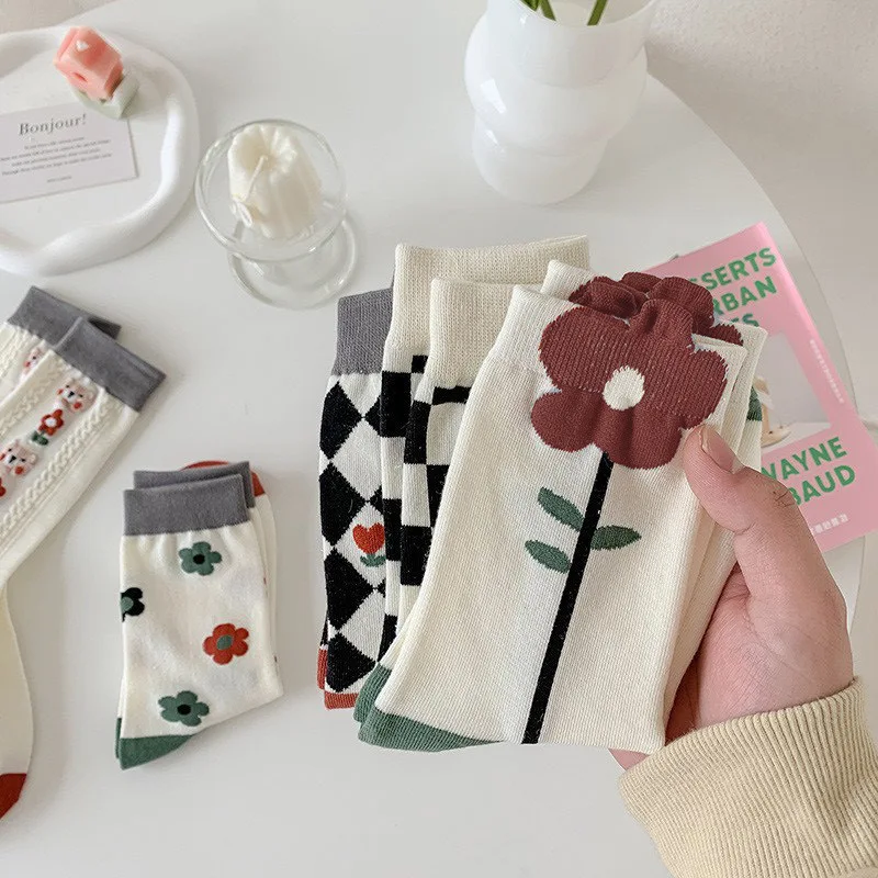 Mode Harajuku Retro Bloemen Vintage Sokken Vrouw Nieuwigheid Etnische Elegante Katoenen Casual Ademend Dames Meisjes Jurk Sox Herfst