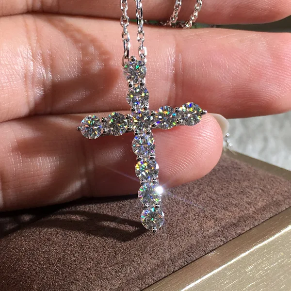 2023 New Fashion Cross Necklace silver color on the neck For Women  Anniversary Gift Jewelry Wholesale Moonso X6152