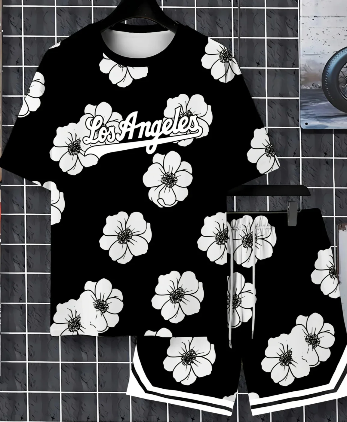 

Summer Trend New Men's Sports Two-piece Set 3D Printed Breathable Quick Drying Polyester Fiber Round Neck Short Sleeved Set