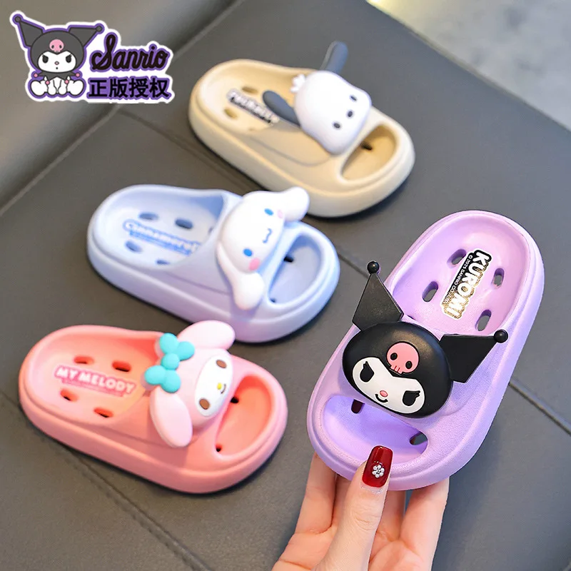 

2026 Sanrio Hello Kitty Summer Slippers Kawaii Kuromi Melody Cinnamoroll Anime Outdoor Bathroom Beach Anti-Slip Sandal For Girls