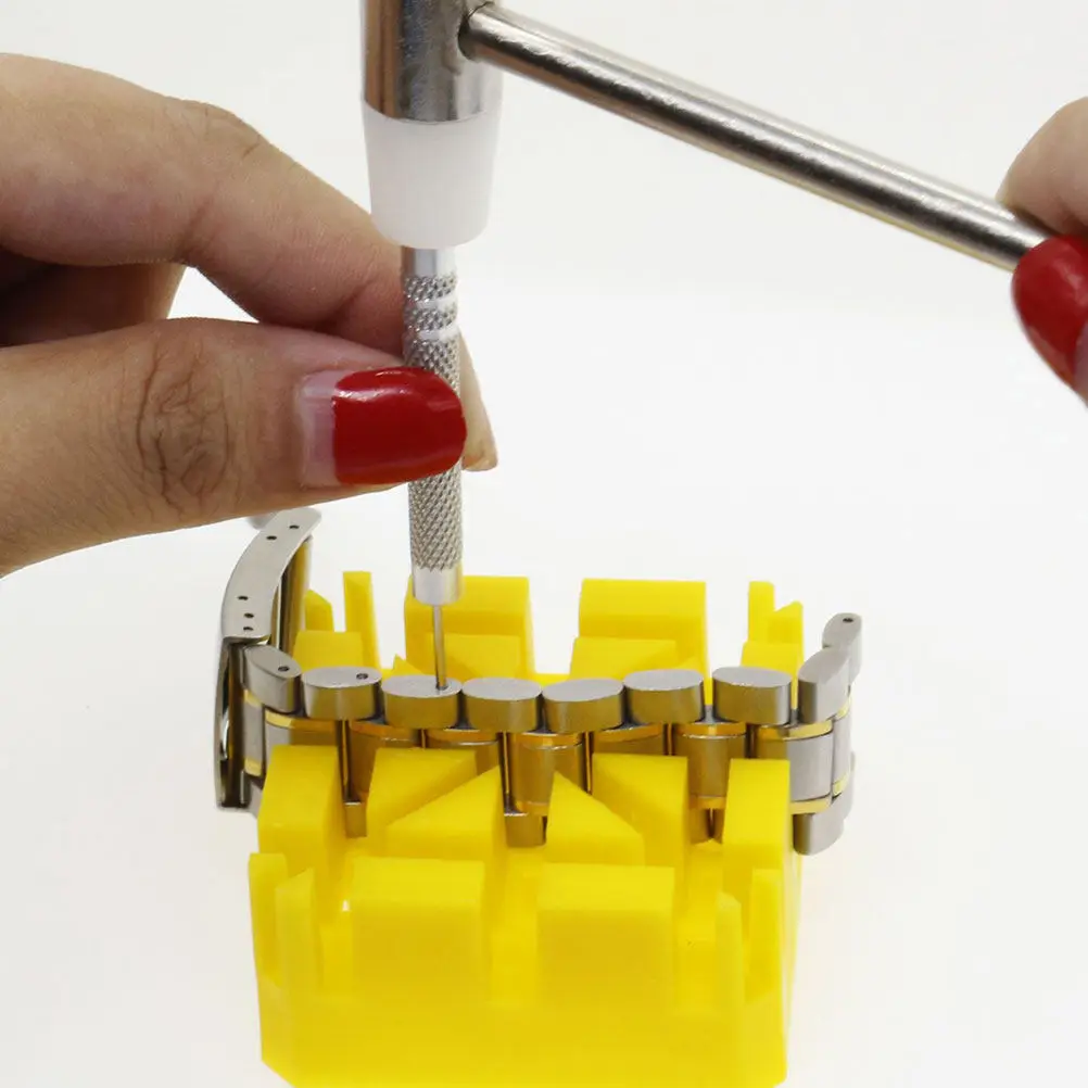 

Набор из 24 инструментов для регулировки ремешков часов: пробойник для штифтов и регулятор с эргономичной ручкой для замены и ремонта браслетов