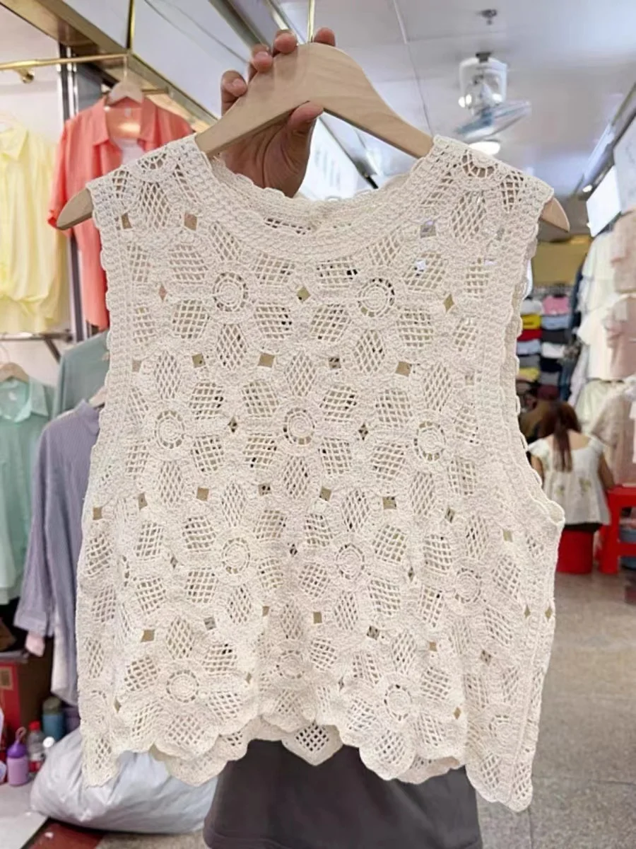 Crochet Hollow Sleeveless Vest Women Summer Knitted Cropped Tank Top