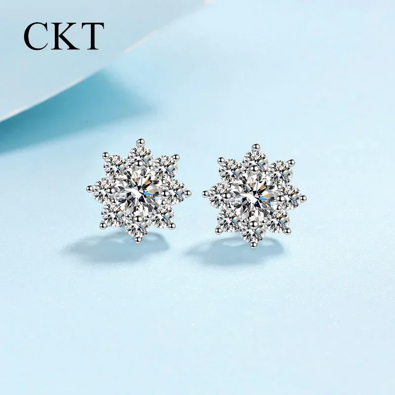 18K White Gold Sunflower Stud Earrings for Women 0.6-2ct Moissanite Diamond Earrings Platinum Pt950 Wedding Fine Jewelry Gift