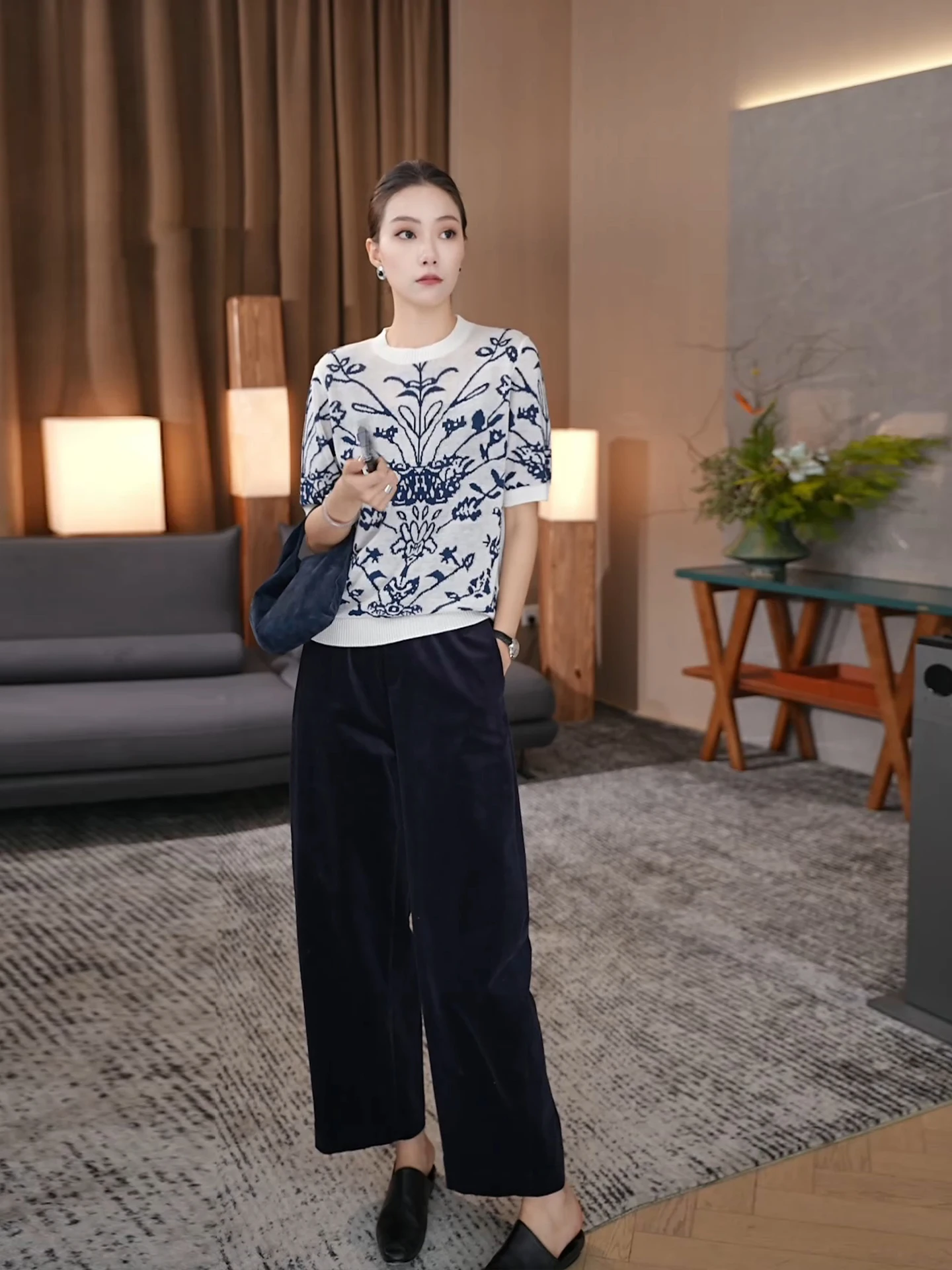 

Женский вязаный шерстяной костюм Zhou Zhou: повседневный, модный, стройнящий, осенний, новинка, комплект из двух предметов