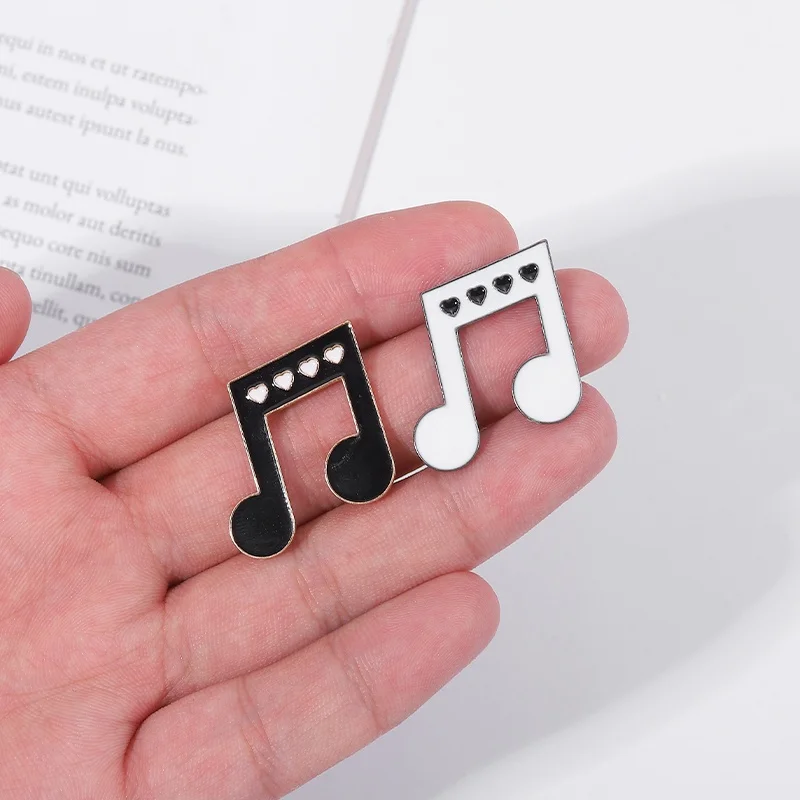 Creative Music Symbol Instrument Enamel Pins Piano CD Graphophone Rock Guitar Headset Alloy Brooch Badge Sweet Jewelry Gift image 5