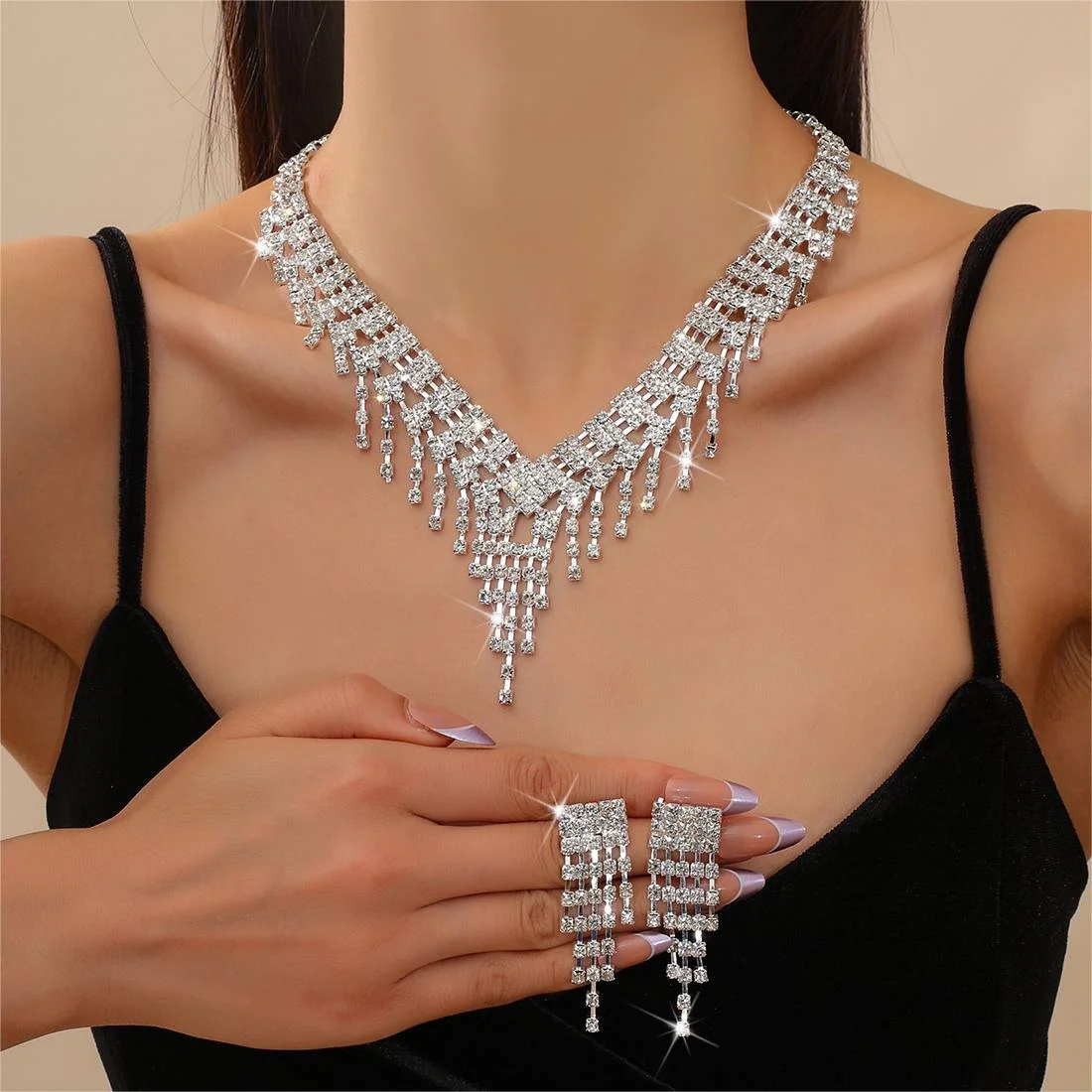 

Luxury Tassel Crystal Jewelry Set for Women, Sparkling Rhinestone Necklace and Drop Earrings, Bridal Wedding Party Prom Gift