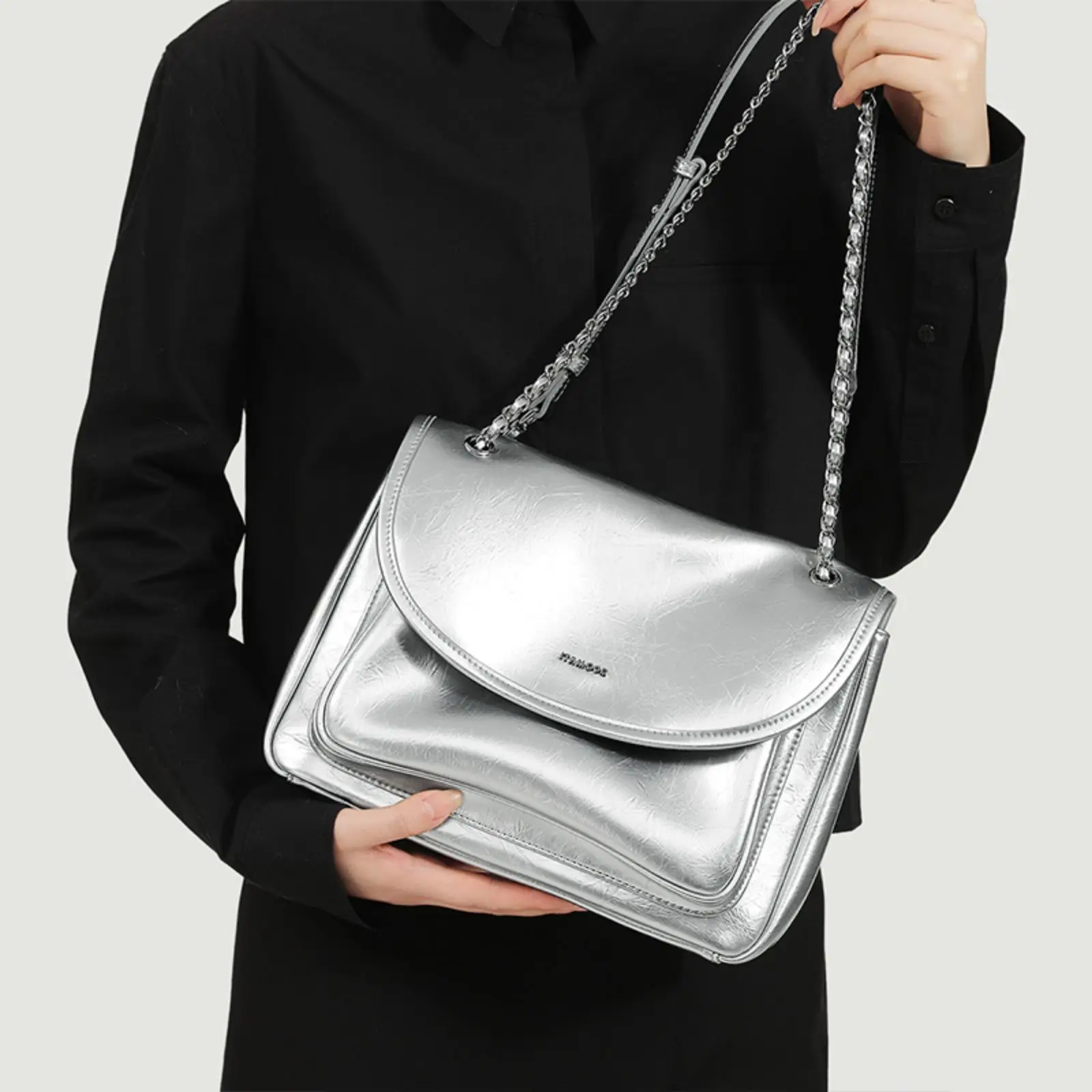 

ITAMOOD Women Tote Bag 2025 High-end Large Capacity Chain Handbag Genuine Leather Shoulder and Armpit Crossbody Bag for Cosmetic