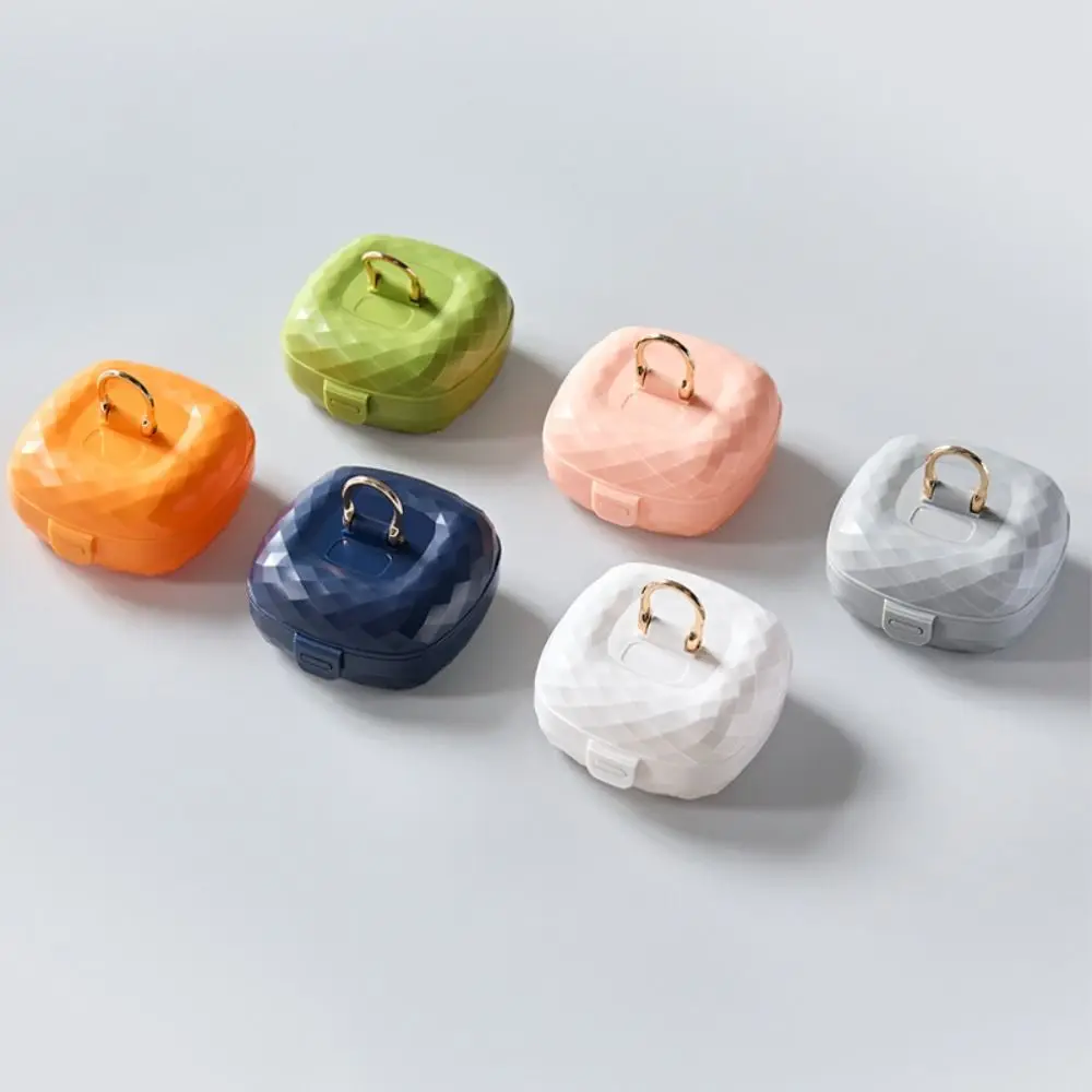 صندوق تخزين المجوهرات البلاستيكي المحمول مع مرآة أقراط الماس وحلقة عرض حافظة مكياج للسفر مقاومة للماء للمرأة