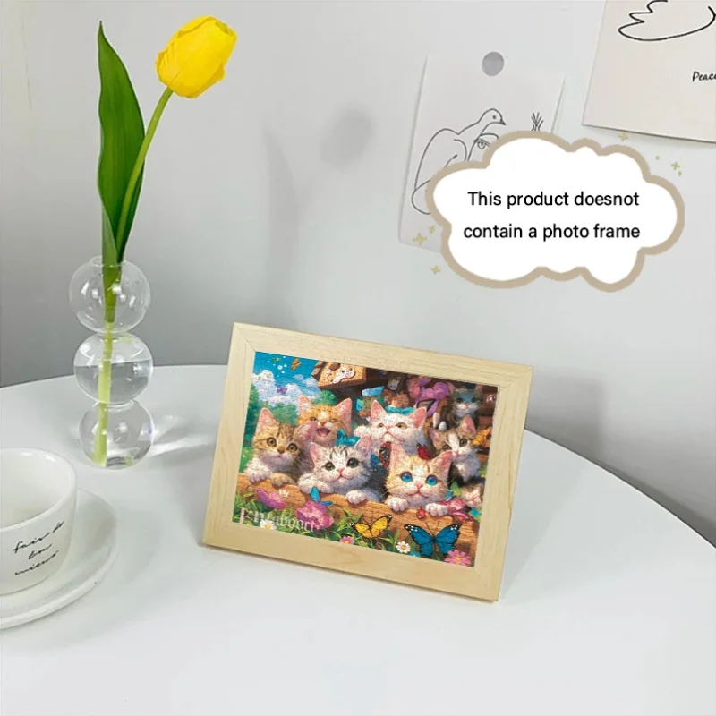 Eine Schachtel mit Mini-Puzzles für Erwachsene mit niedlichen Kätzchen-Designs – kratzfest, herausfordernd, geeignet für Erwachsene, Familienspaß, Zuhause