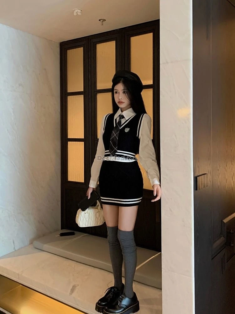 2024 korea japan style preppy suit v-neck knit vest short long-sleeved blouse women's fall skirt three-piece jk uniform set w937