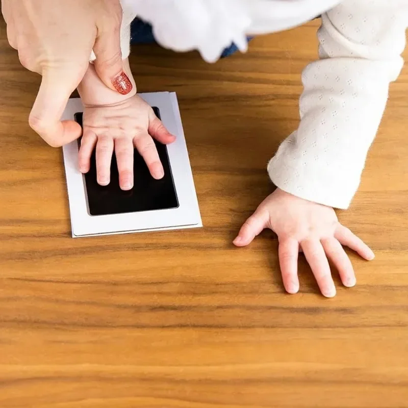 With photo frame Clean Touch Pad for Pet Handprints Inkless Infant Hand & Foot Stamp Safe for Pet and Babies Doesn’t Touch Skin