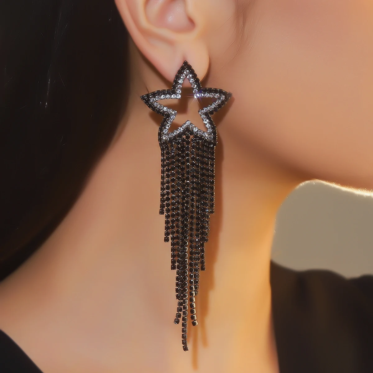 

Design sense of creativity black full diamond pentagram long tassel earrings female fashion trend personality match earrings