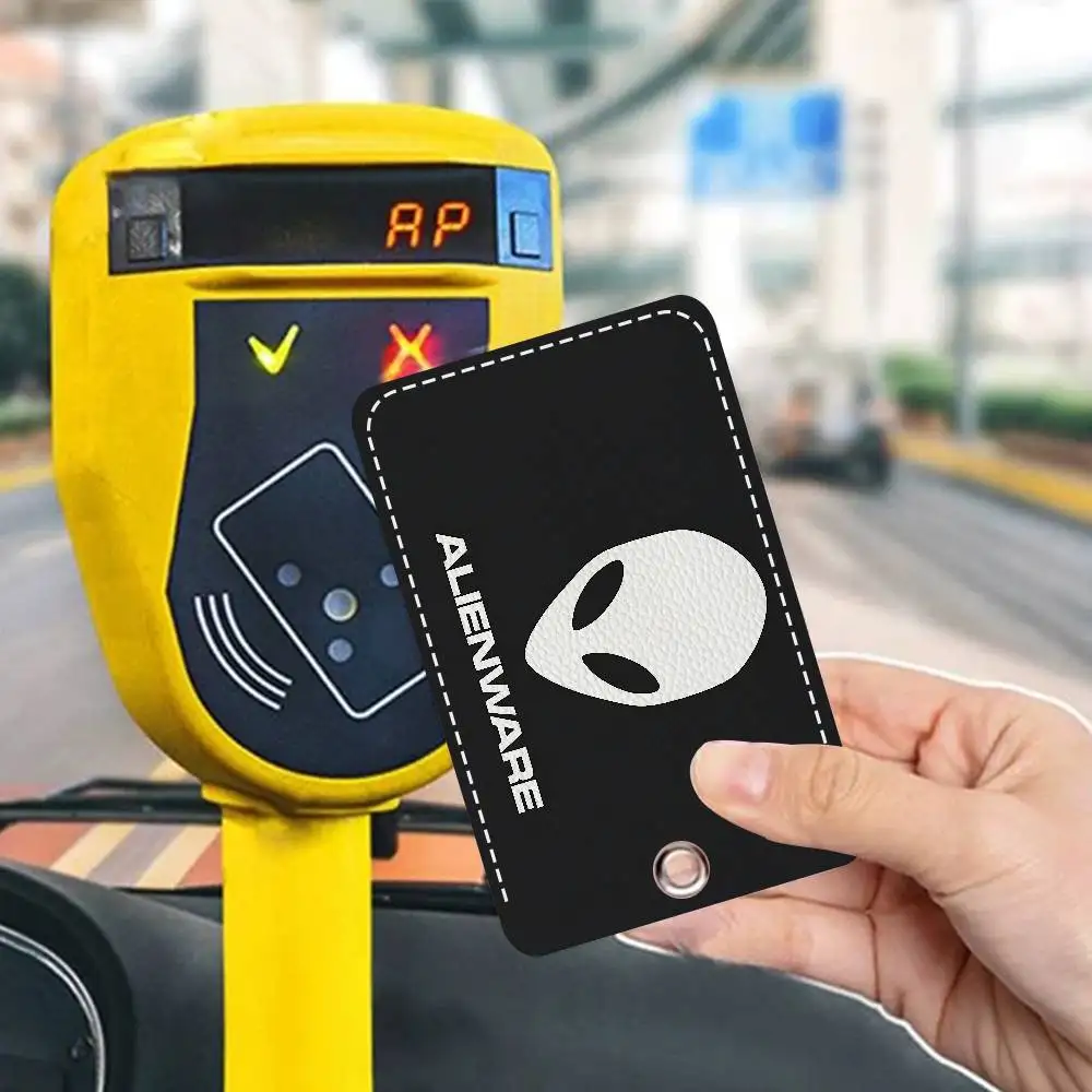 حامل بطاقة الوصول من D-Dellse A-AlienwareS Animation PC Gaming Style PU مع سلسلة مفاتيح - حماية تنفيذية لبطاقة البنك والمترو الأنفاق