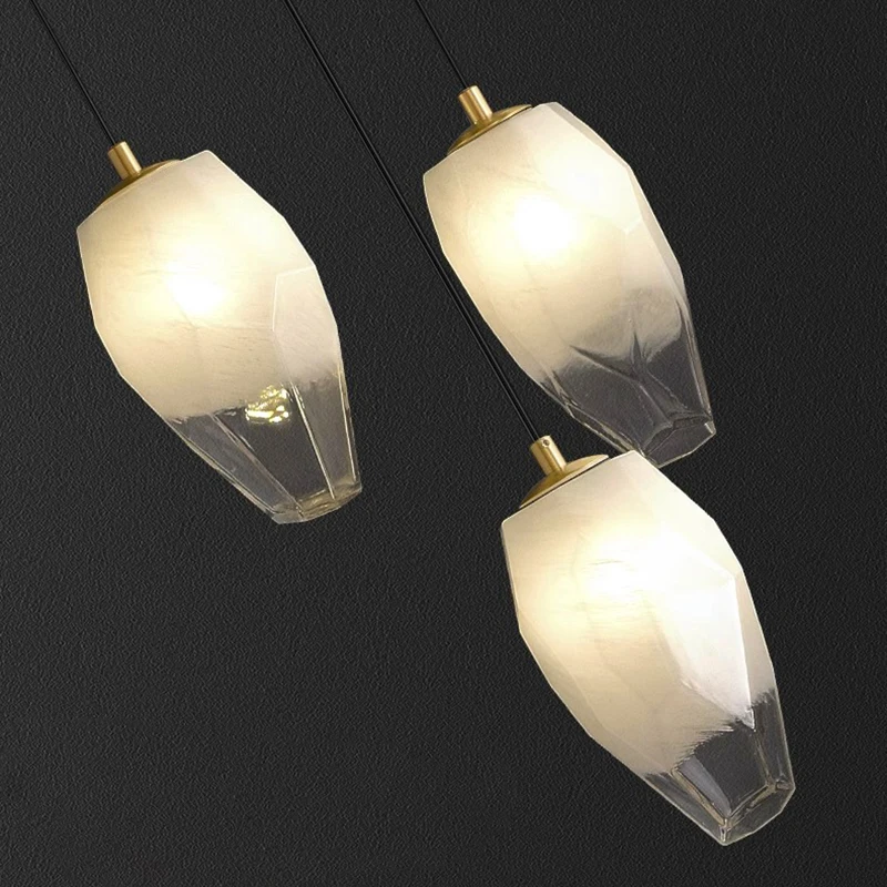 Modern Bedroom Deco…