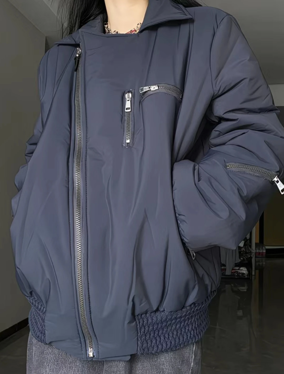 봄버 재킷 여성용 재킷 스트리트웨어 가을 소프트쉘 플리스 안감 플러피 플레어 플랩 접이식 패널 따뜻하고 편안함