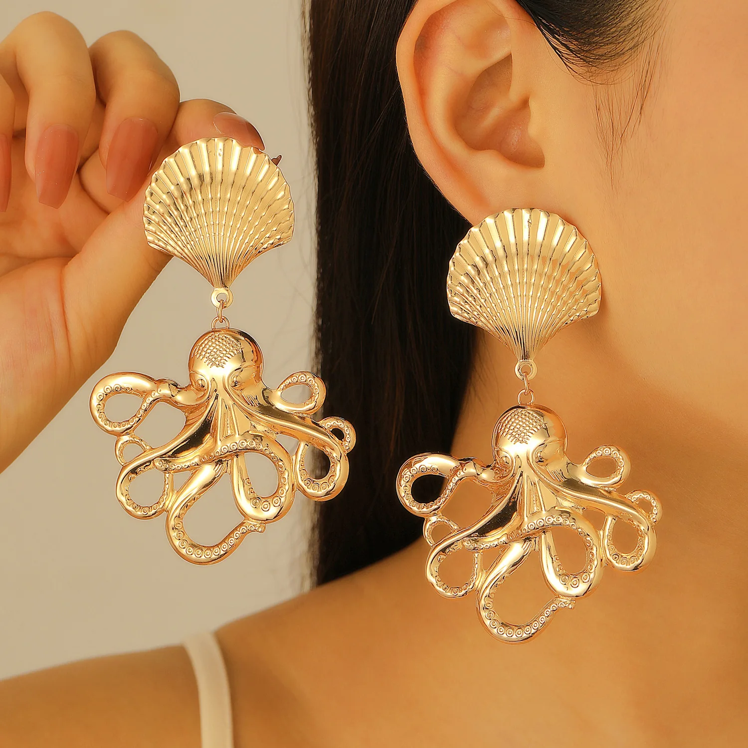 

Golden Starfish Sheell Boho Ocean Beach Style Statement Jewelry Women Fashion Summer Drop Earrings