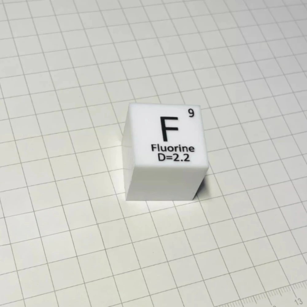 10/25.4mm Fluorite Cube Small Ornament Academic Research and Teaching Chemistry Periodic Table Display Collection Gift