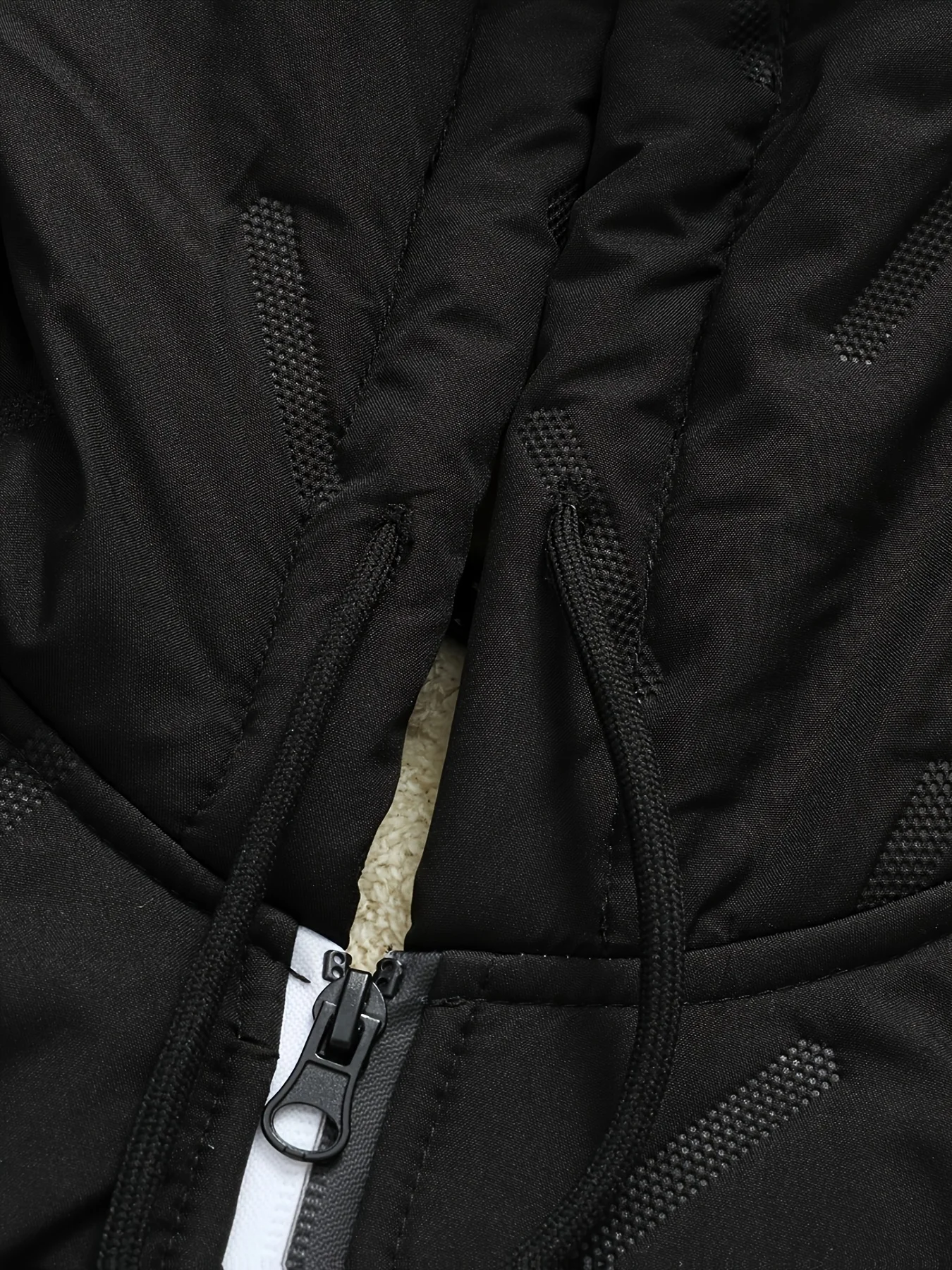 سترة صوفية سوداء بغطاء للرأس للرجال مع إغلاق بسحاب كامل وجيب بسحاب كامل الطول - معطف شتوي دافئ من البوليستر بنسبة 100%