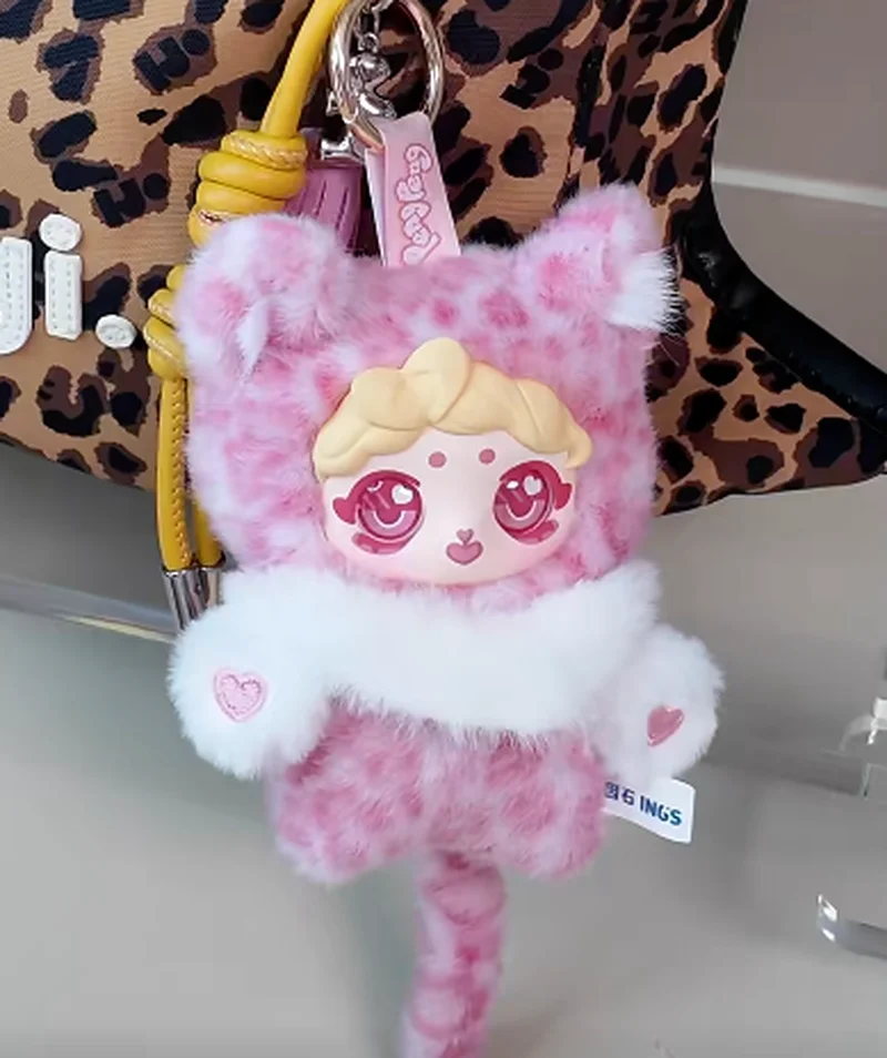 

PengPeng Celebrity Style Cute Charms Trendy Blind Box Toys Collectible girl Gift