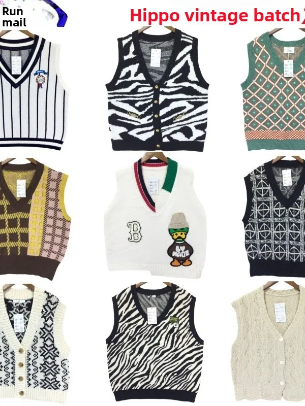 

Vintage Oversized V-Ne Cartoon Anime Vest Knitwear Loose Fit Straight Cut Print Embroidery Splicing ex Warm Thermal No ...