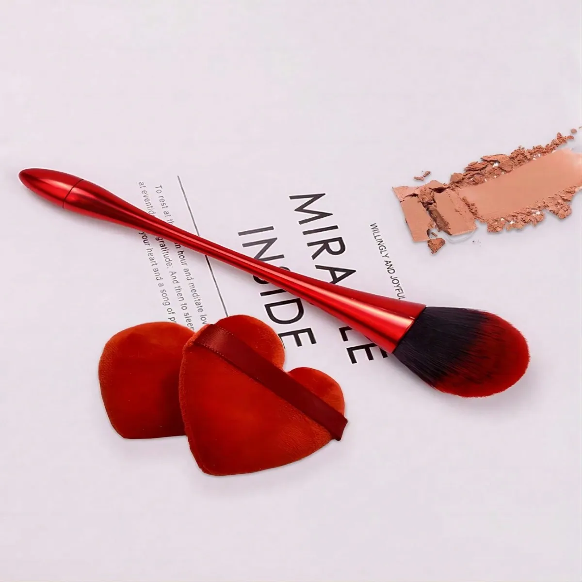 مجموعة فرش مكياج الساعة الرملية الحمراء مع إسفنجة مزج على شكل قلب - فرشاة بودرة كبيرة رقيقة وإسفنجة تجميل لطيفة للمناشف #2