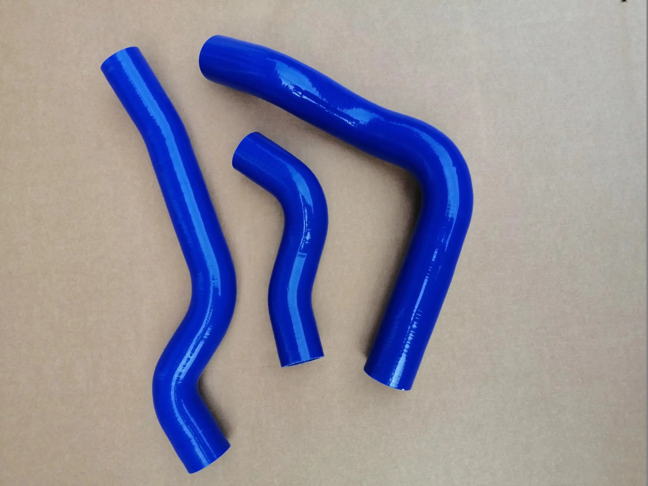

Silicone Radiator Coolant Hose For Ford Ranger T6 T7 / Mazda BT-50 Diesel 2.2L 2012-2019 OE AB398B274AB AB398B273AD