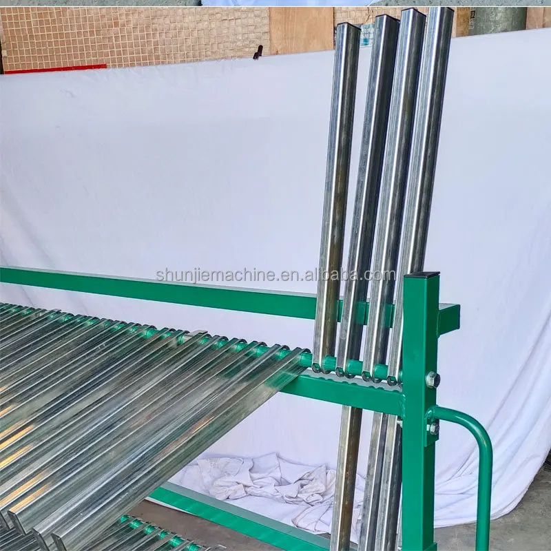 調整カンチレバーサッシカート 60 スロット中空断熱ガラスハープラックドアと窓フレームドリー産業用