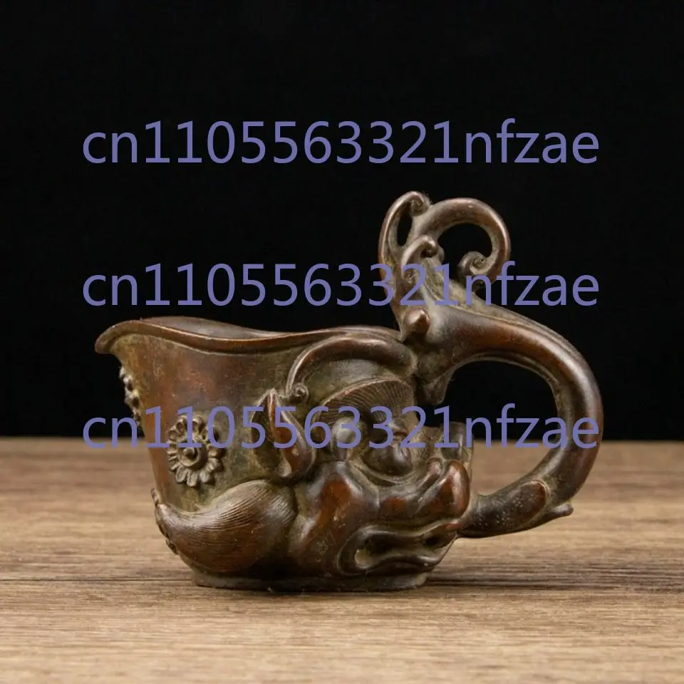 

Соберите старое медное благоприятное вино с головой зверя. Посуда Zun и предметы интерьера.