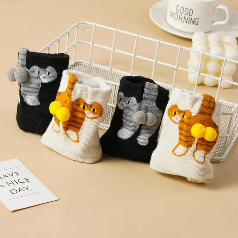 4 Pairs Cute Three-dimensional Abstract Kitten Socks Breathable Soft Girl Women Mid Tube Sock  Cat Lovers Novelty Gifts