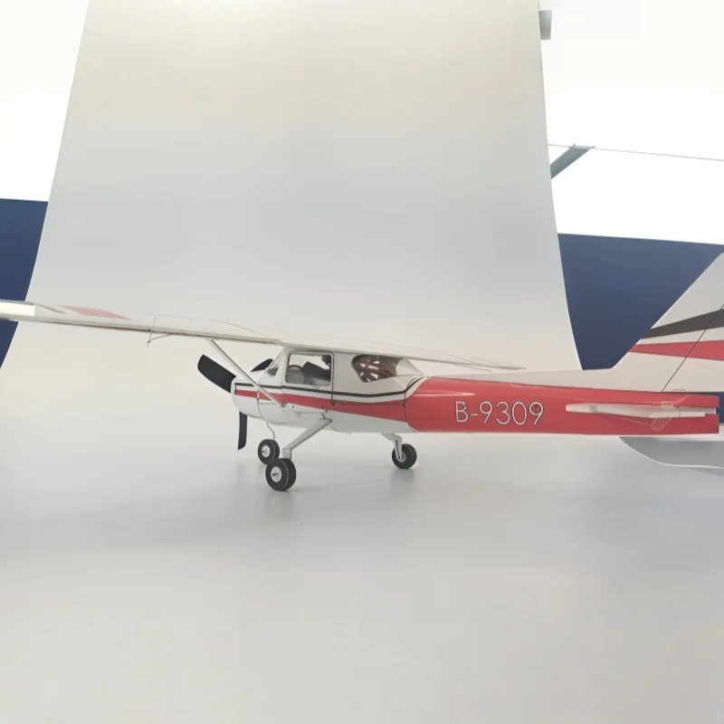 طائرة صغيرة Rc سيسنا 182 لتقوم بها بنفسك تجميع نموذج طائرة التحكم عن بعد سطح المكتب الديكور لتقوم بها بنفسك صورة الجناح الثابت آلة حقيقية