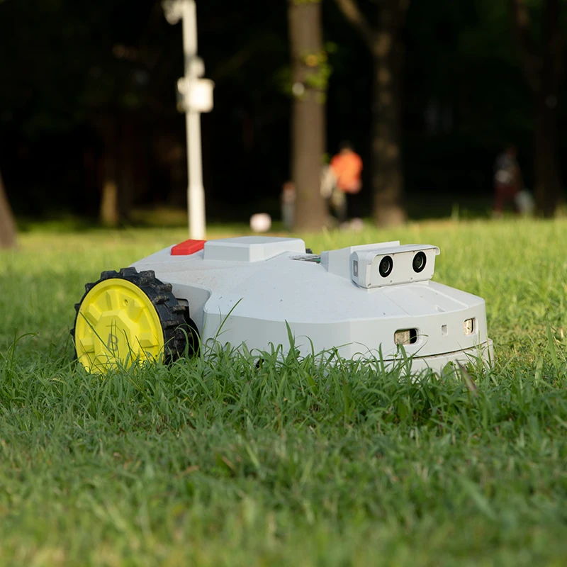 STLF 1.5 Acre فائقة الهدوء ذاتية الشحن APP التحكم جزازات العشب الروبوتية مع خريطة رؤية العين RTK 4 ونظام مضاد للسرقة
