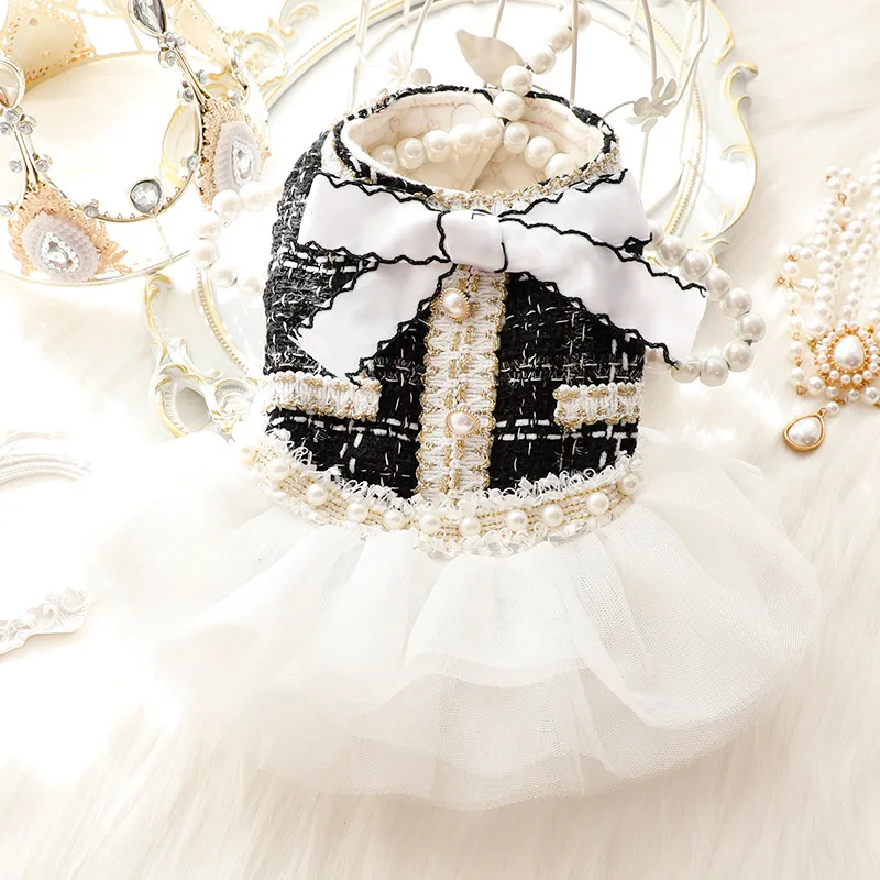 

Exquisite Handcrafted Woolen Thickened Pet Puff Dress Winter Brand Style Dog'S Coat Skirt