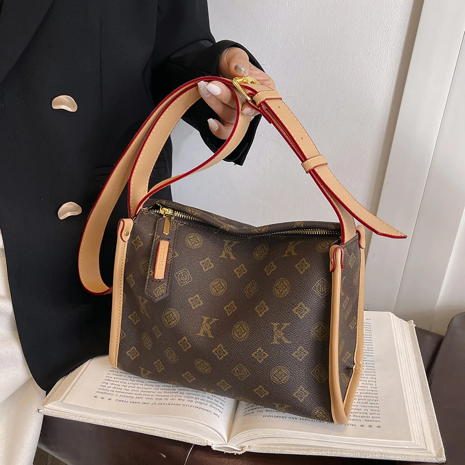 

2025 Vintage Pillow Bag for Women, Genuine Leather Multi-way Shoulder Crossbody Purse, Retro Chic Large Capacity Tote for Work