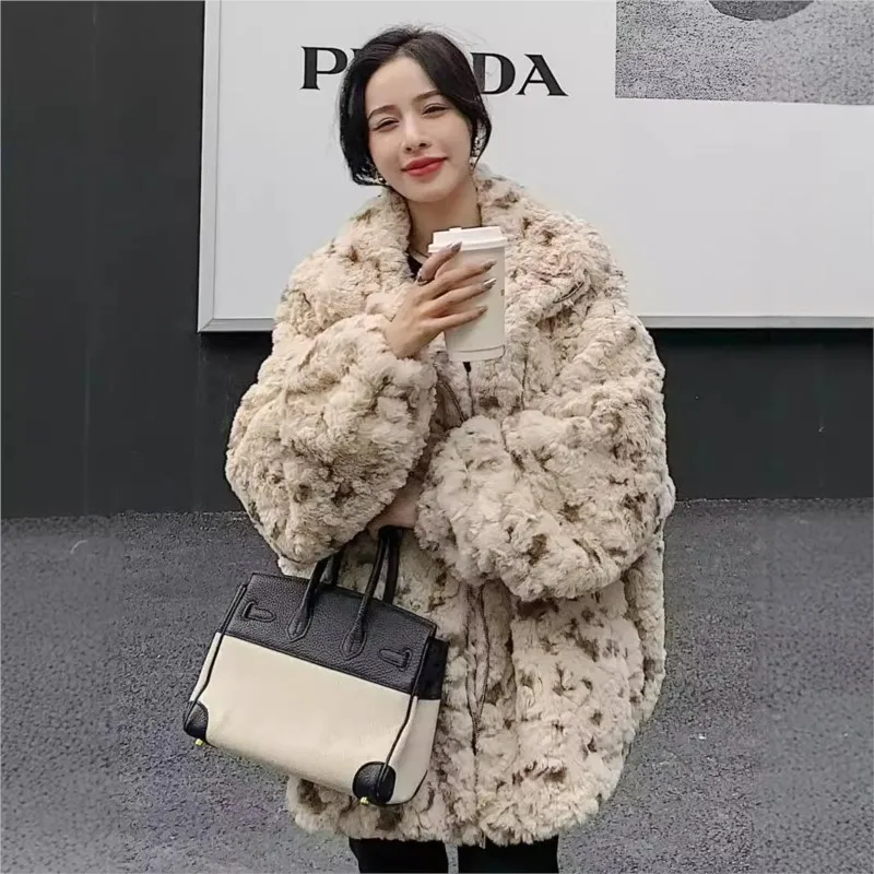 A new style of brushed and mixed fur wool coat loose plush garment with spot patterns for women's