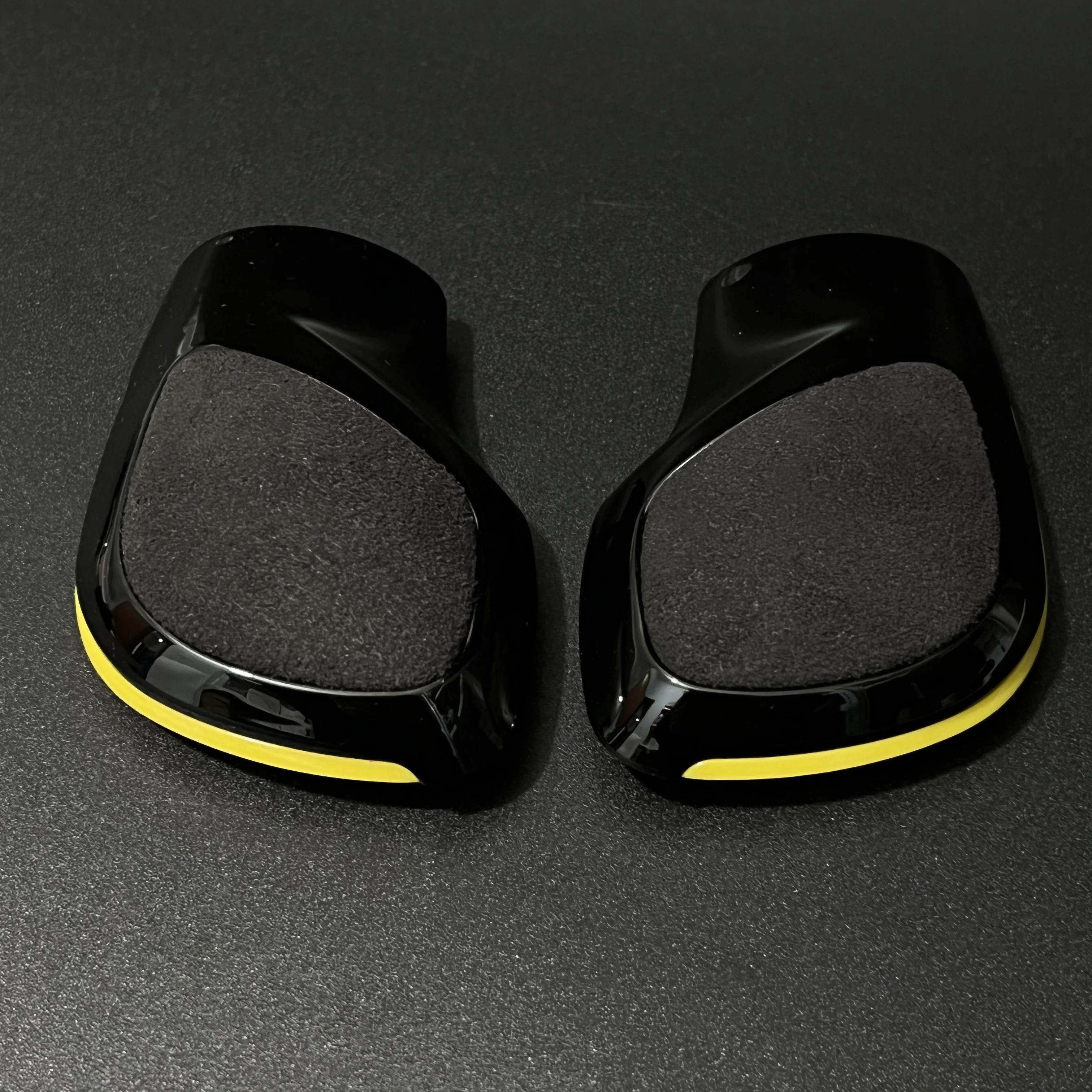 Gelb-Schwarze Chrom-Wildleder-Schaltknauf-Seitenabdeckung mit DSG-Emblem für VW Golf 6 7 R GTI Passat B7 B8 CC R20 Jetta MK6 – Detail 2