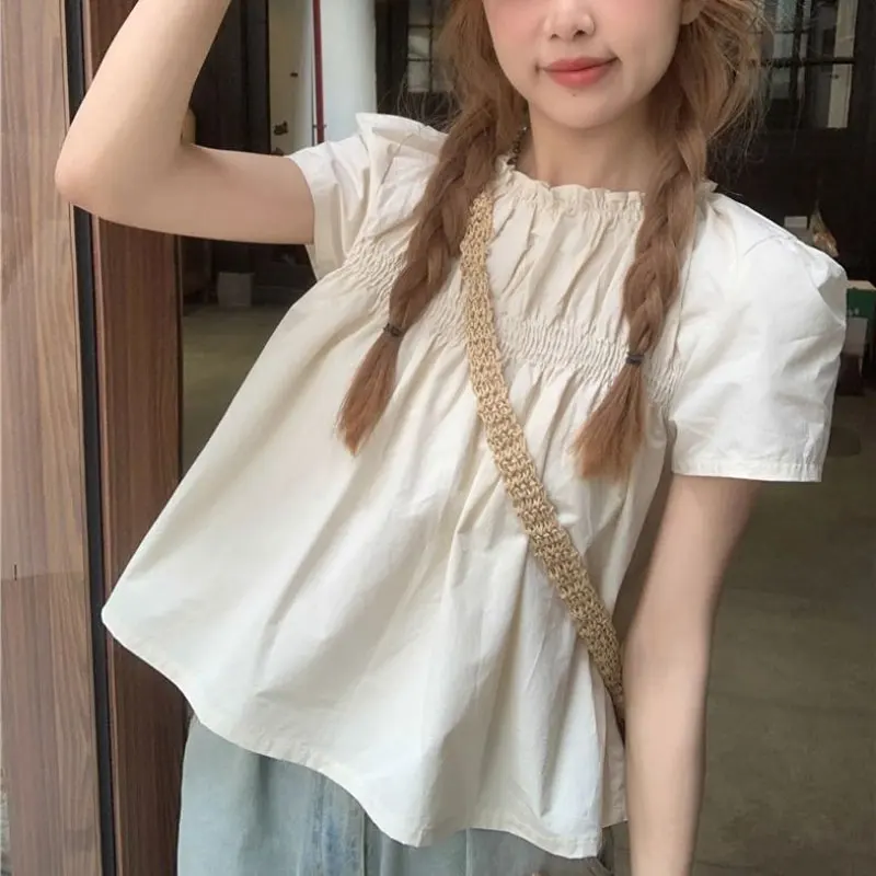 シャーリング無地シャツ女性服甘い半袖夏フレンチスタイルカジュアルひだルーズ O ネックブラウス新