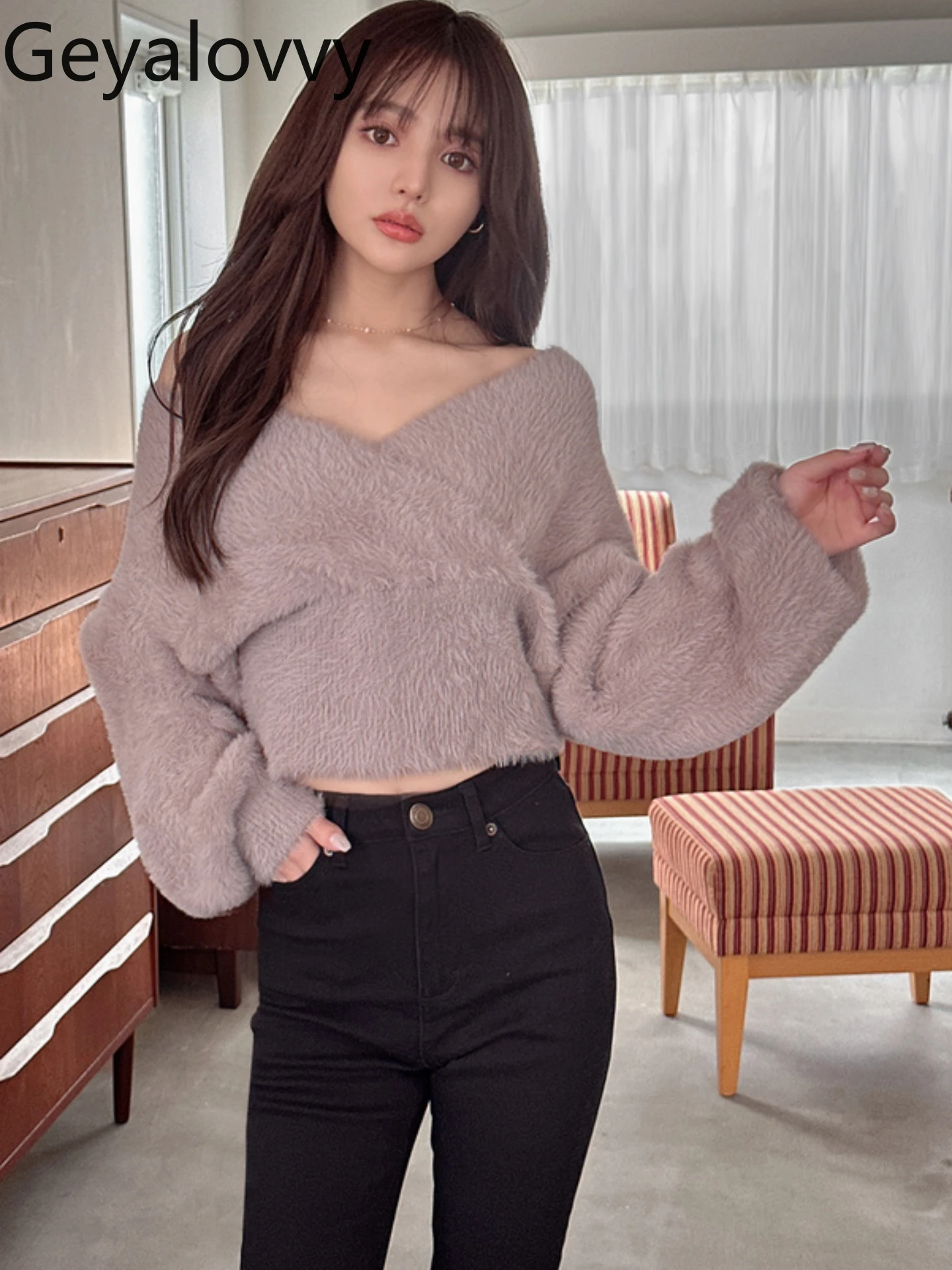Pullover lavorato a maglia tinta unita autunno inverno stile giapponese Dolce ragazza Versatile maglione corto con scollo a V a maniche lunghe