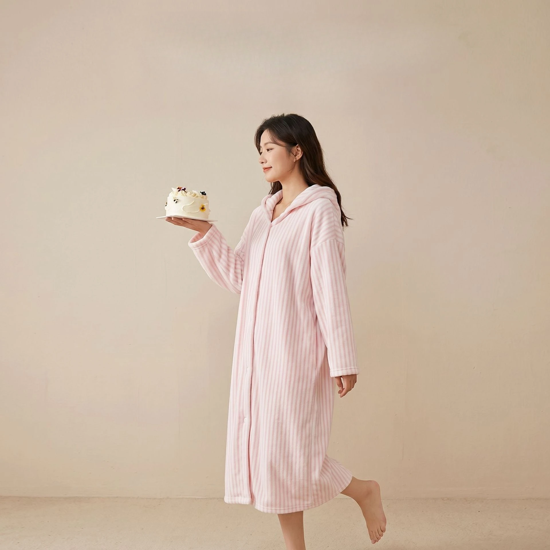 10A Antibacterial Bath Robe for Adults–Full-Body Wrap Towel with Colorful Stripes Hood Long Sleeves Water-Absorbent Quick-Drying