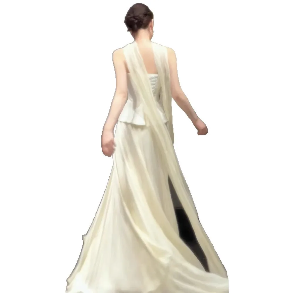 Elegante trägerlose Korsett-Brautkleider in Beige, ärmellos, bodenlang, hübsche plissierte Prinzessin-Brautkleider, Party-Frauen-Braut