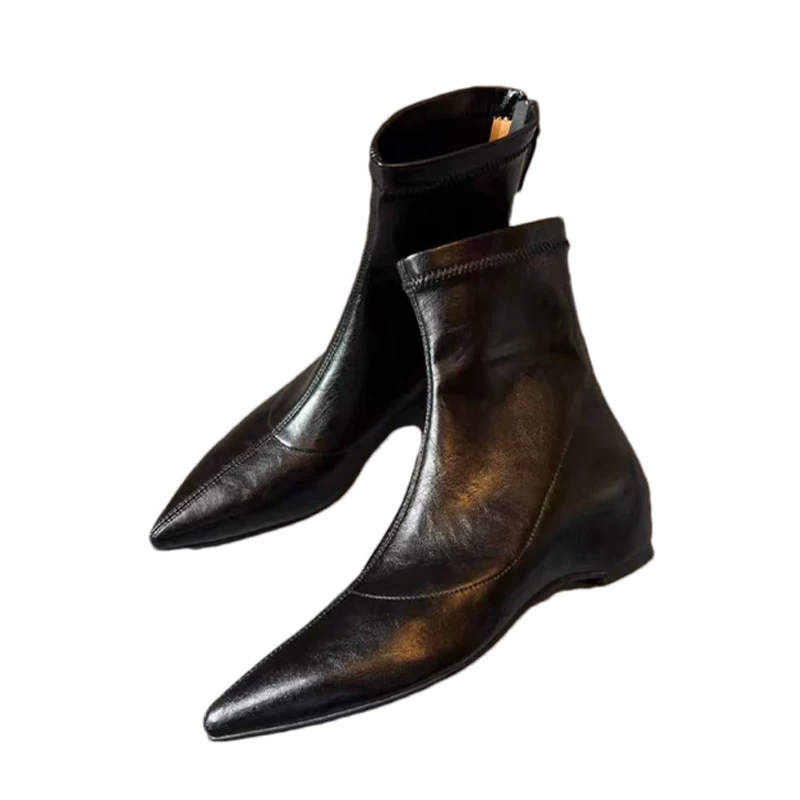 أشار تو النساء الشقق حذاء من الجلد مثير أحذية من الجلد 2025 الشتاء أنيقة البريدي تشيلسي الأحذية المشي الثلوج الأحذية Mujer Zapatos