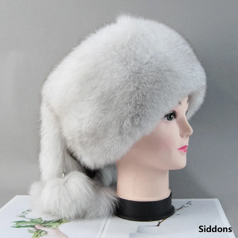 Real Fox fur Princess Hat Bomber Hat Unique process Fox Ball Design Luxury Winter Keep Warm Hats Fashion Women Raccoon Fur Caps