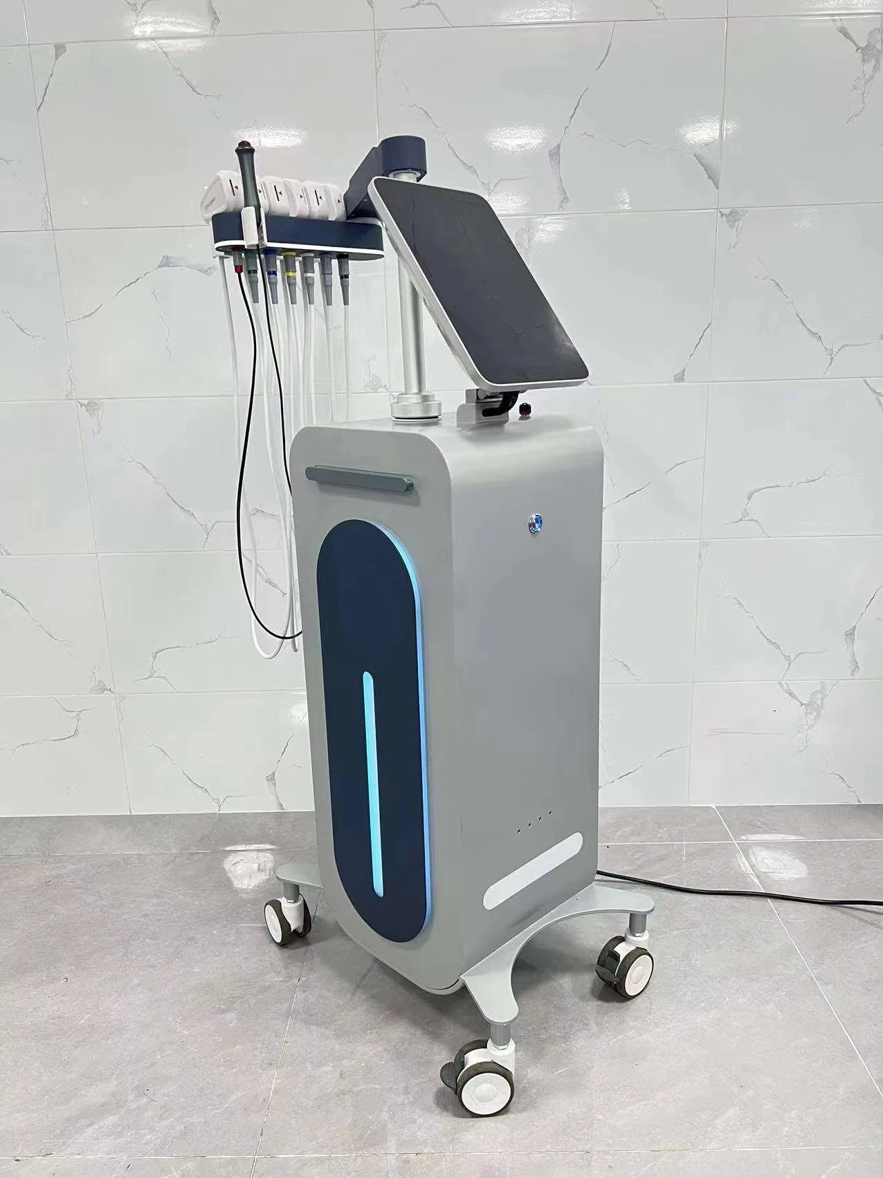 EMS垂直フェイスRFリフティングマシン マイクロカレント彫刻美容器 サロン用 - 引き締め強化