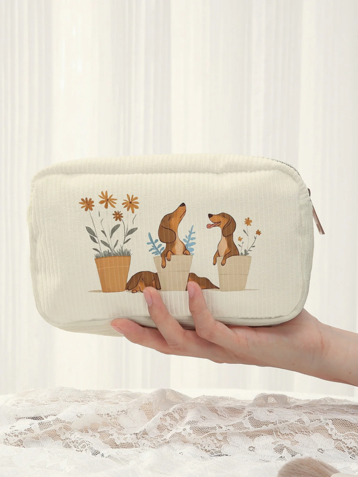 

Dachshund pattern cosmetic bag, large-capacity travel toiletry bag, women's makeup storage bag