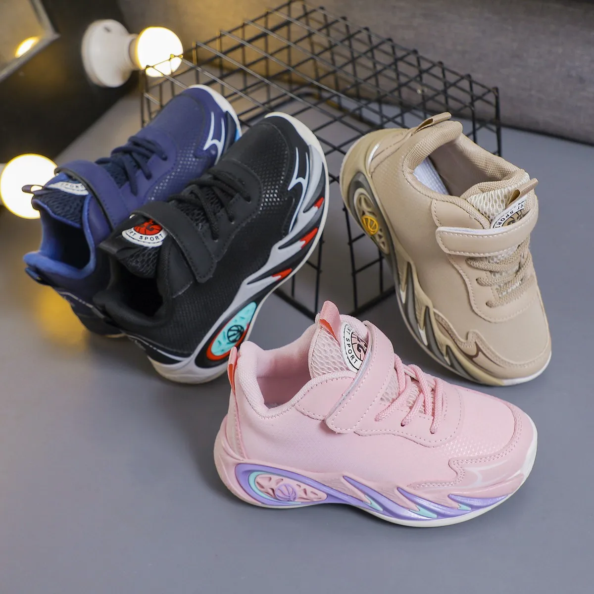 Basketball Shoes for Kids Sneakers New Boys Girls Brand Thick Sole Non-slip Children Sports Shoes Child Boy Basket Trainer Shoes