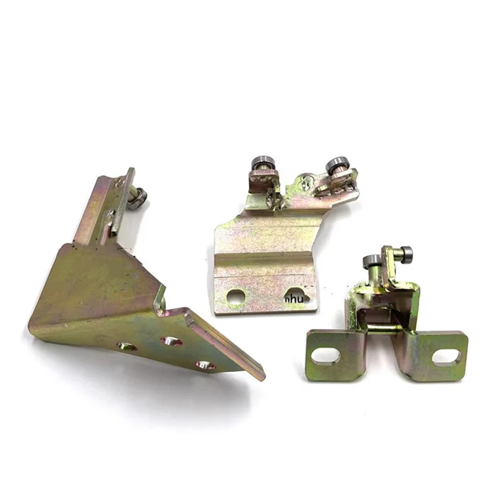 For Komatsu excavator parts For PC30/35/40/45/50/55MR-2 cab door pulley sliding door sliding rail sliding door lock roller