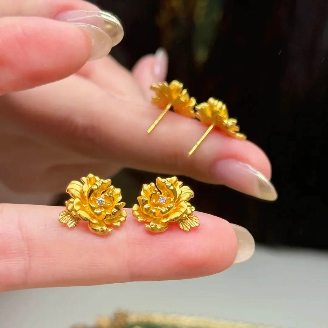 S925 Pure Silver Stud Earrings for Female Versatile Fashionable High Grade Feeling Light Luxury Unique Design
