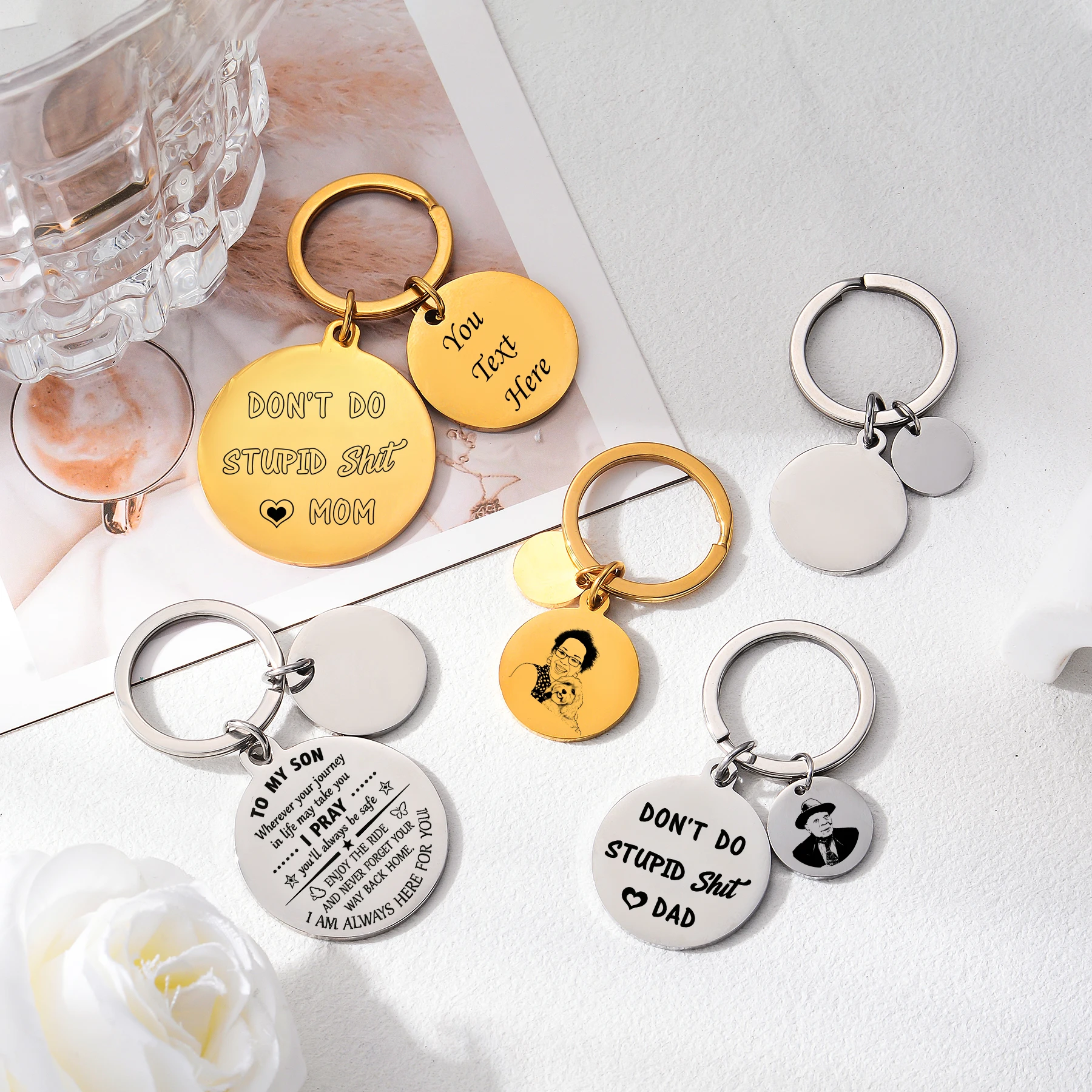 هدية عيد الأب سلسلة مفاتيح للأب والابنة محفورة "سأكون فتاتك الصغيرة دائمًا ستكون بطلي دائمًا" مجوهرات كيرينغ #2