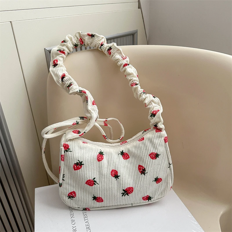 

Women's Bag Summer New Korean Casual Strawberry Print Rectangle Cute Handbags Fashion Versatile Black Zipper Crossbody Bag